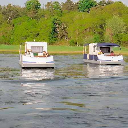 Hausboot 2*