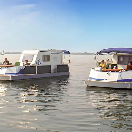 Hausboot بوتيل 2*